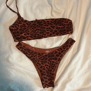 Monday swim cheetah bikini